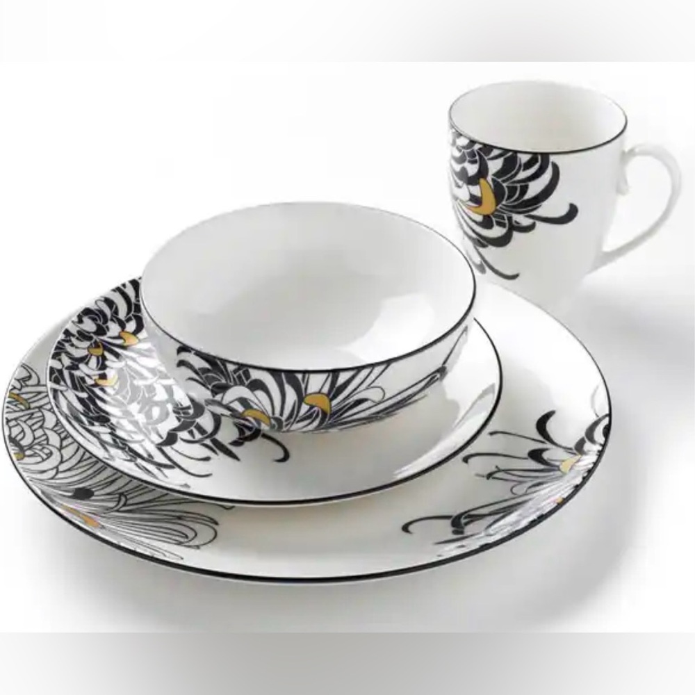 DENBY 16 pc set- Chrysanthemum Dinnerware Set
